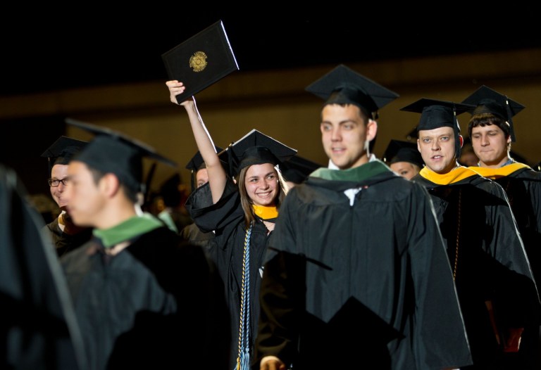 PLU-graduation