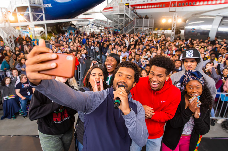 Russell Wilson to graduates: Savor the journey, but there's no