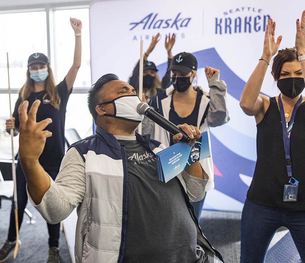 Sport your Kraken jersey, score priority boarding on Alaska Airlines all  season long - Alaska Airlines News