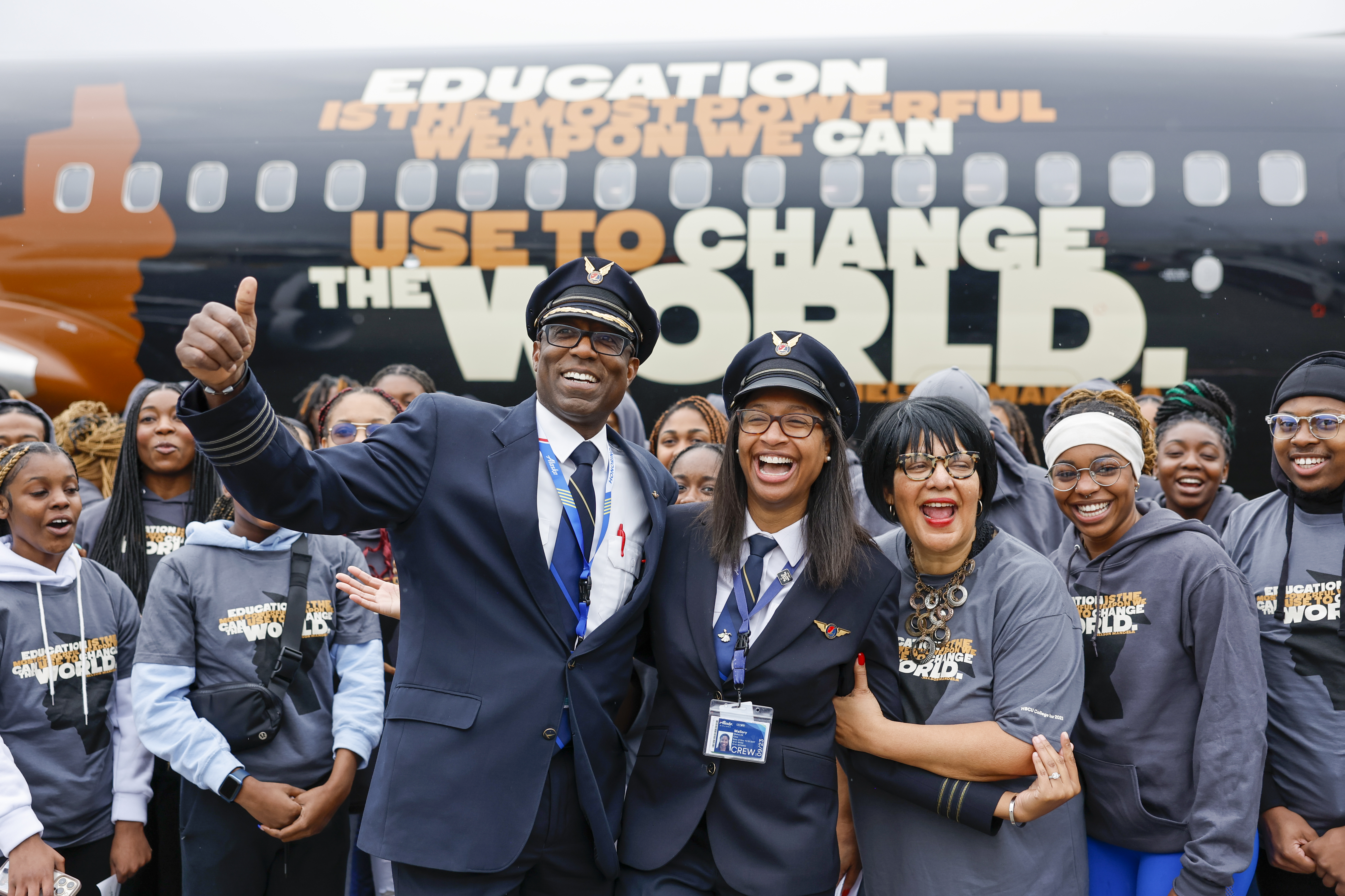 Alaska Airlines HBCU College tour 2023 delight flight Family in Plumeria Lounge