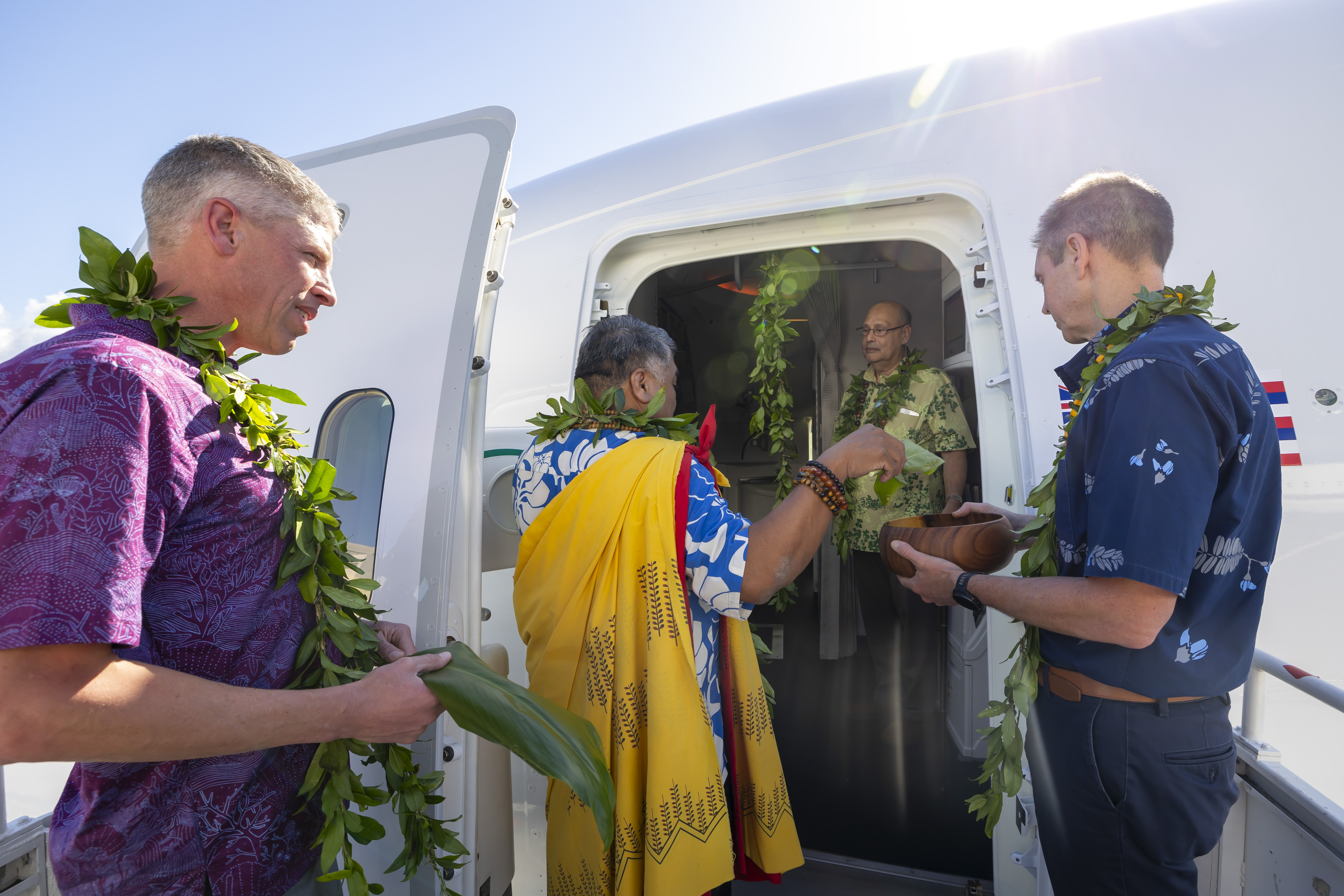 _10A7962 Welcoming Kapuahi