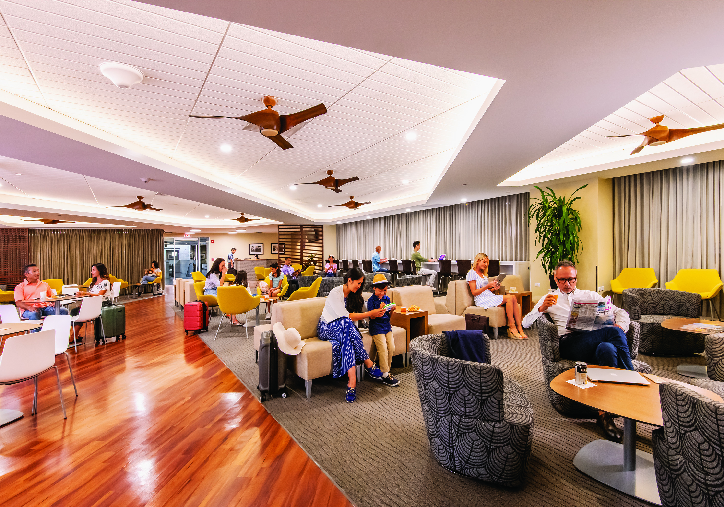 August 2019_PL_PluLounge_guests_4885_4C.tif