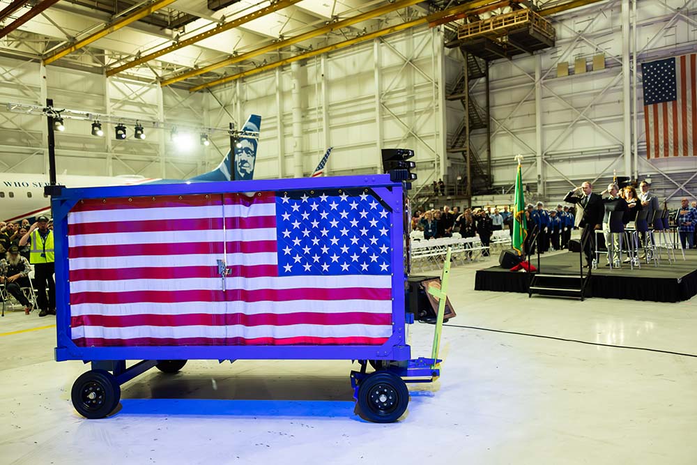 250915_SEA_CvM_Fallen Cart dedication_039