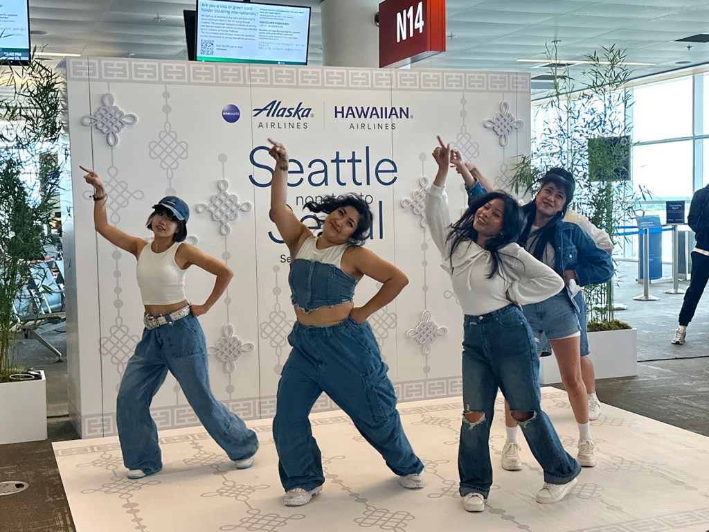 GateEvent Image of the k-pop dance crew