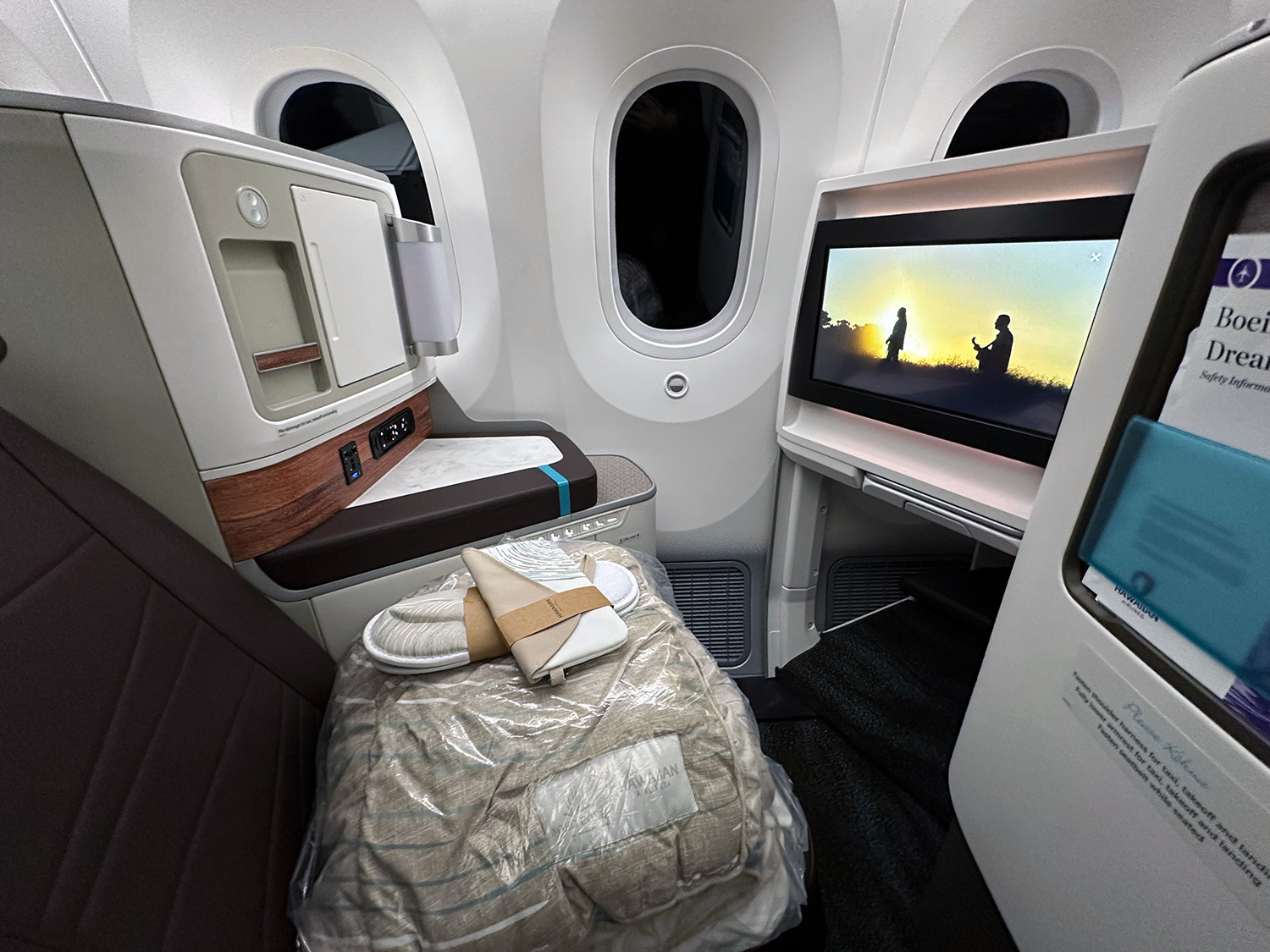 business class The author's picture of the Business Class suite.