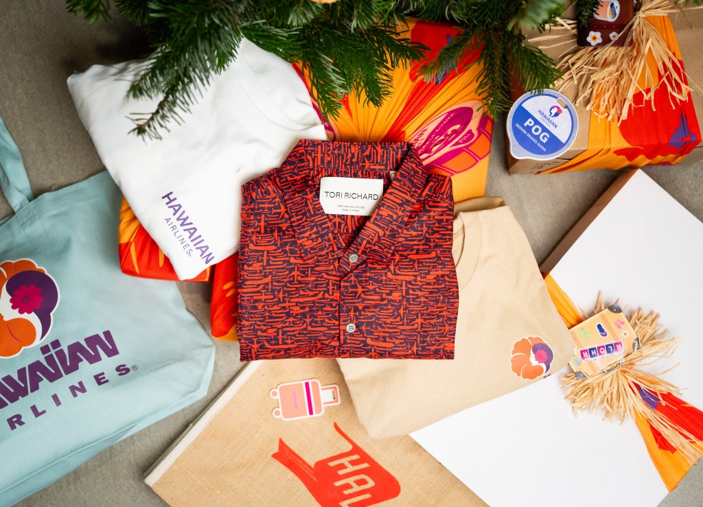 Hawaiian Airlines logo store items