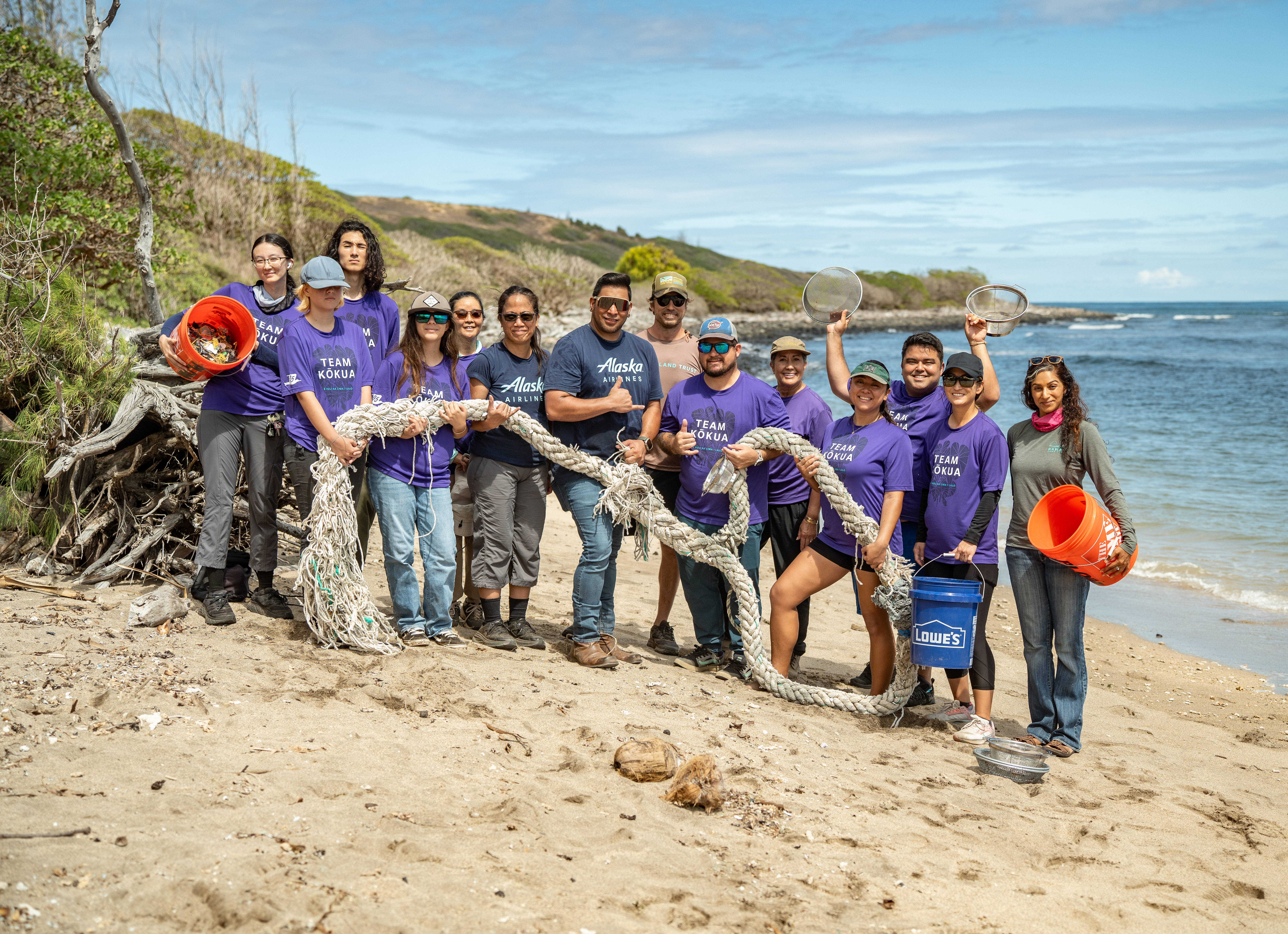 Hawaiian Airlines Team Kōkua