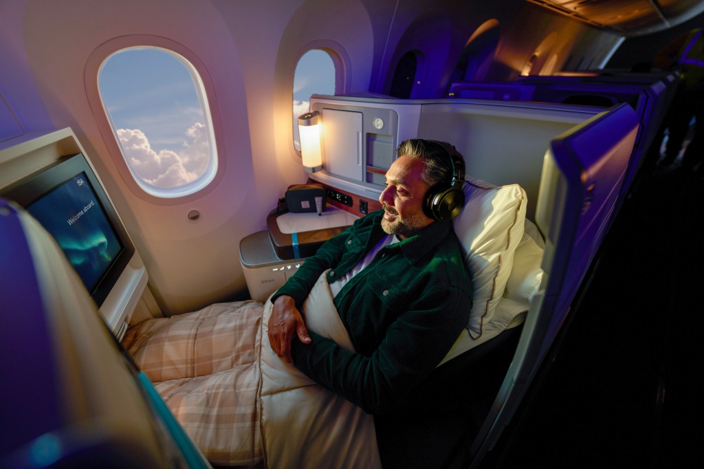 Alaska Airlines Boeing 787-9 International Business Class seat