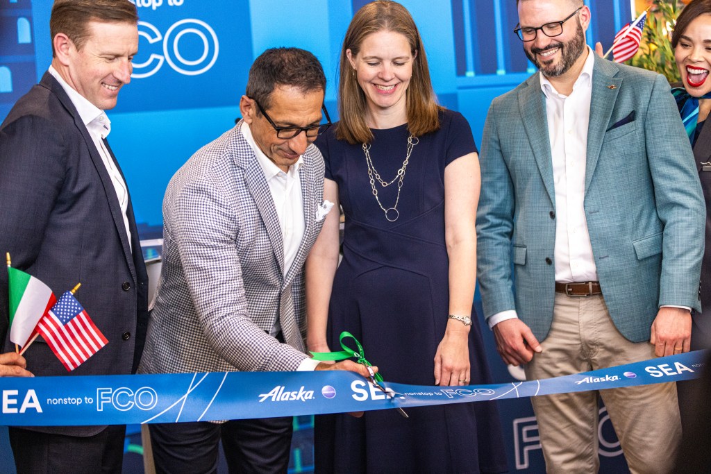 ribbon cutting