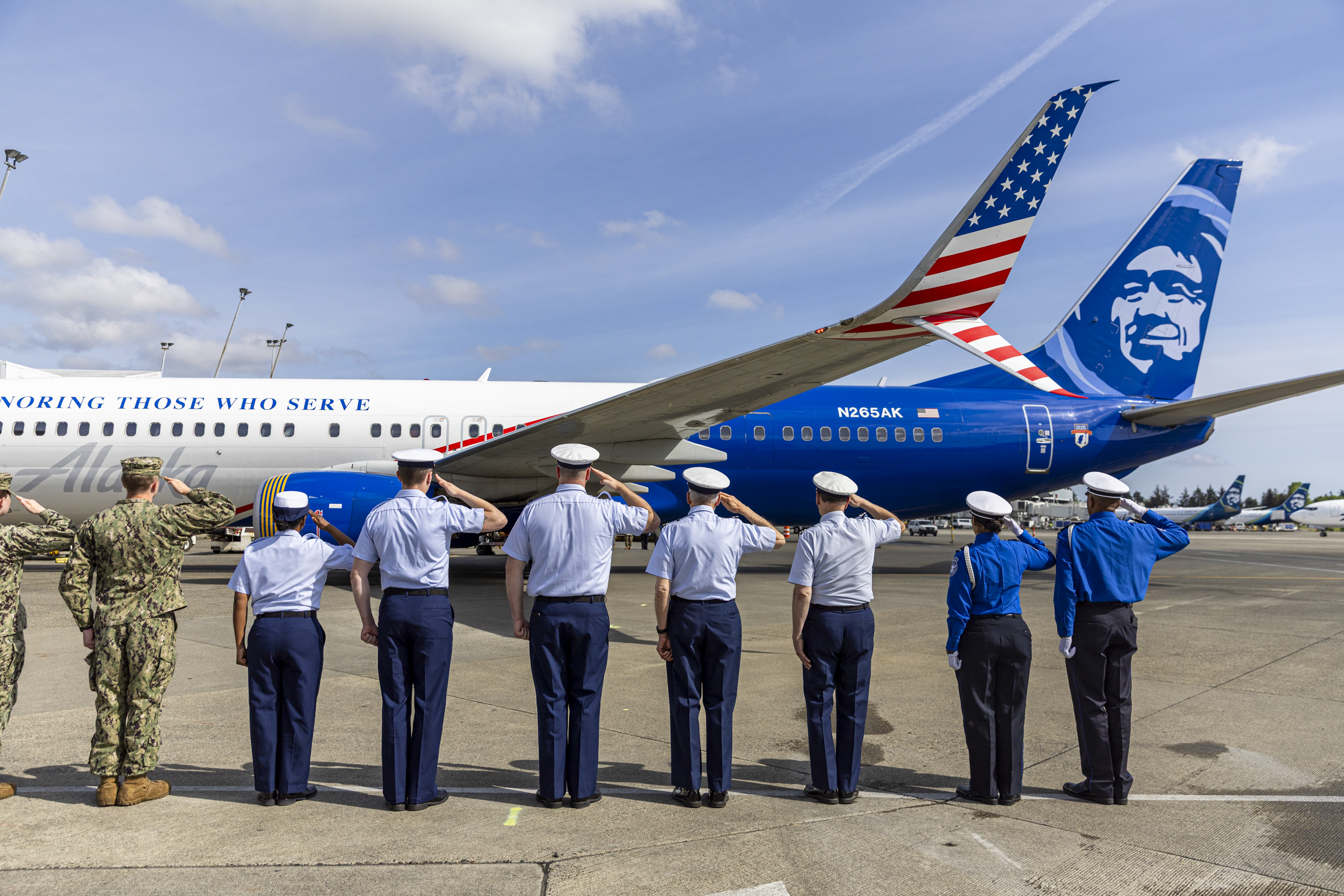 Honoring those who serve aircraft