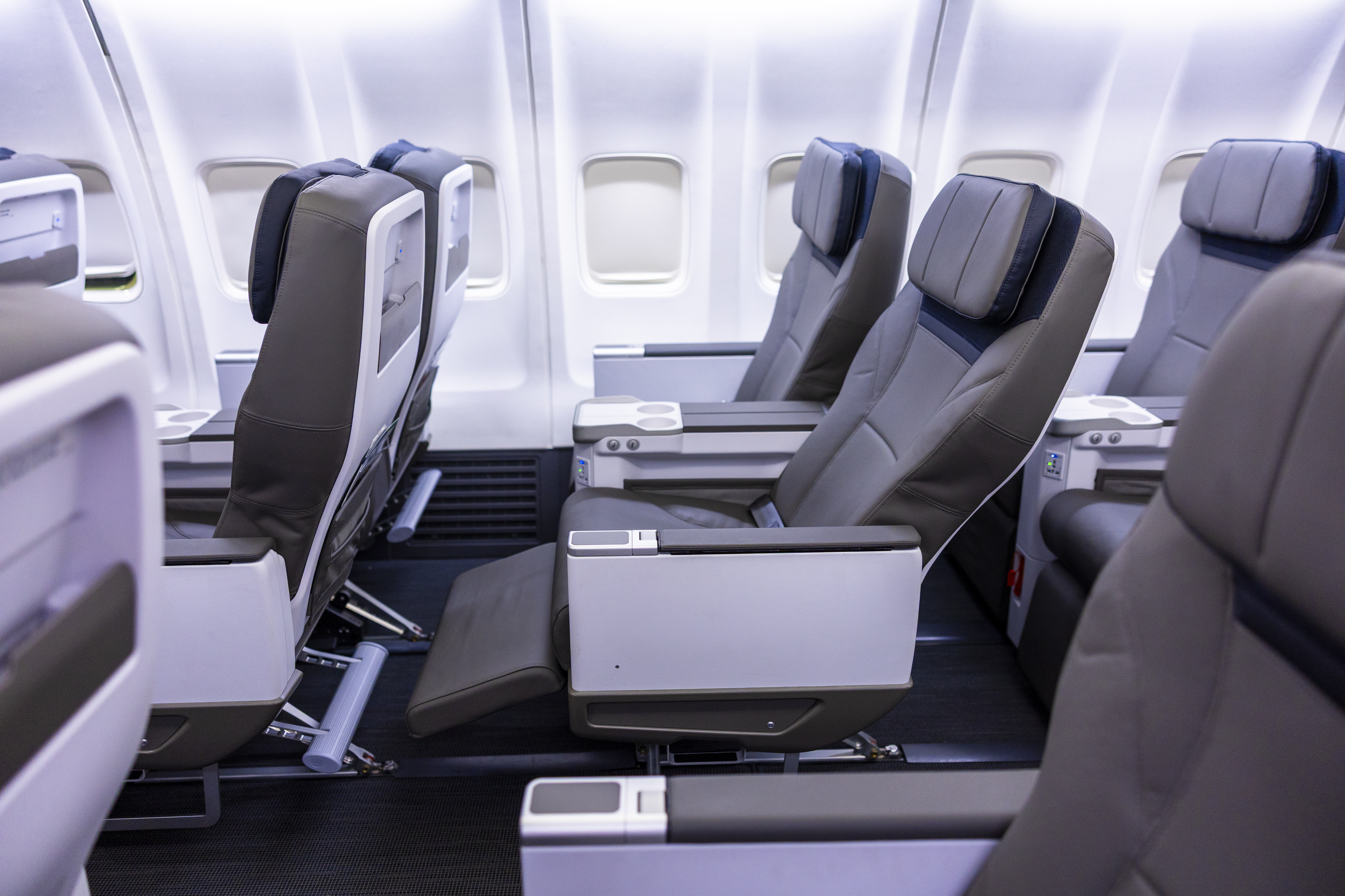 737-800