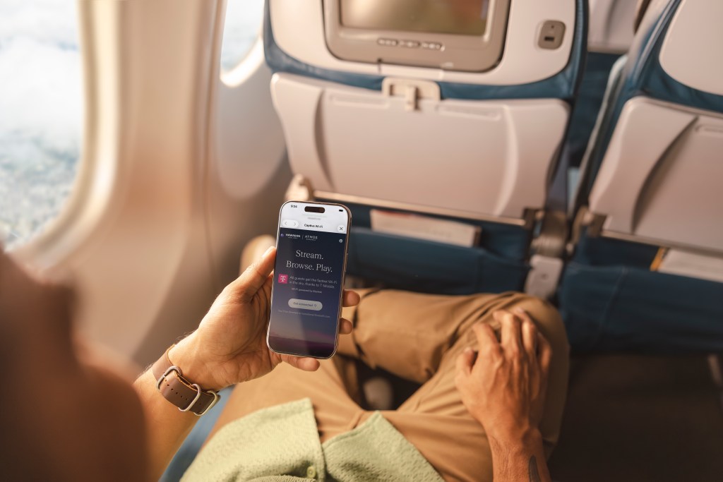Hawaiian Airlines Starlink